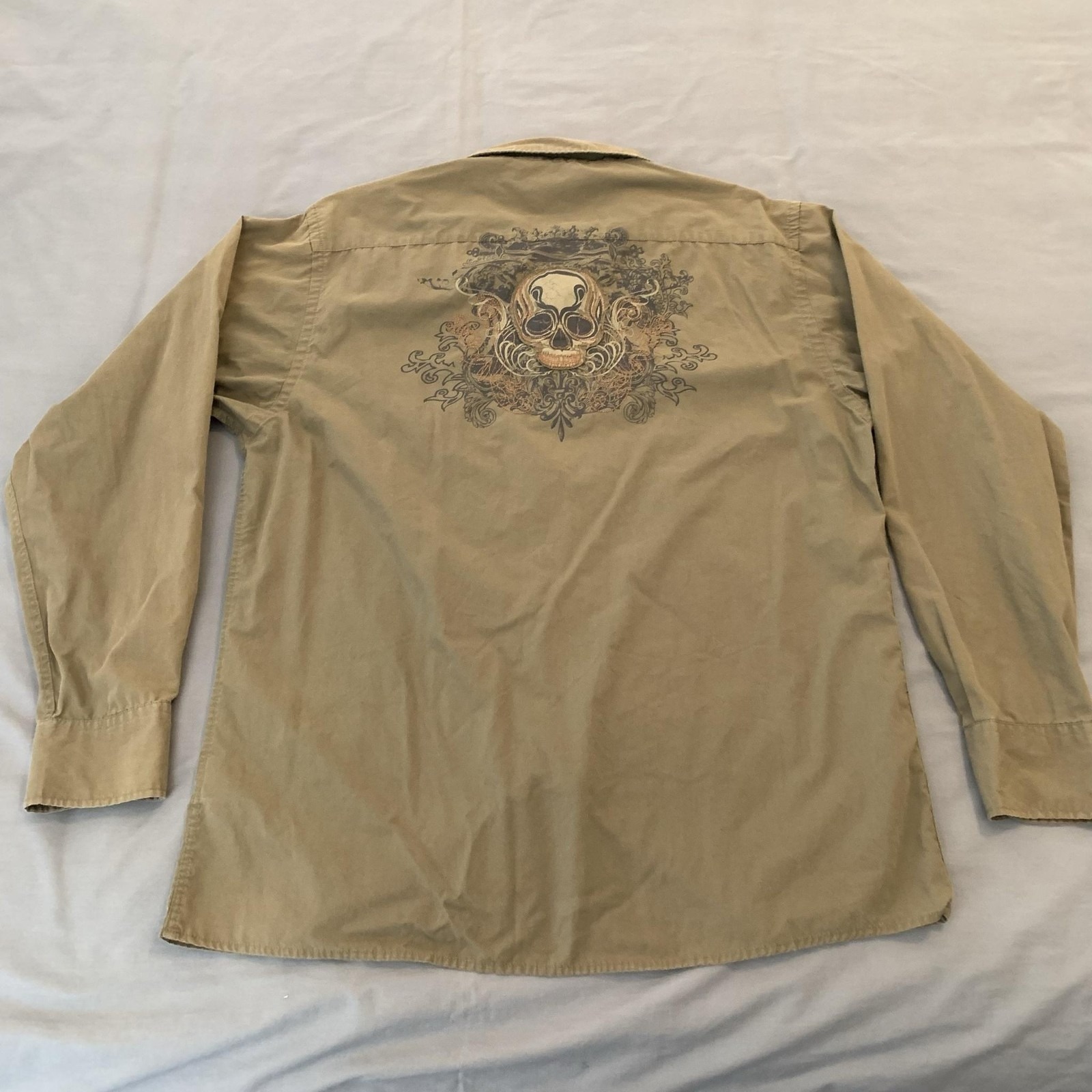 Summit Shirt Mens Large Beige Skull Graphic Long Sleeve Button Front Casual — image 6 of 7